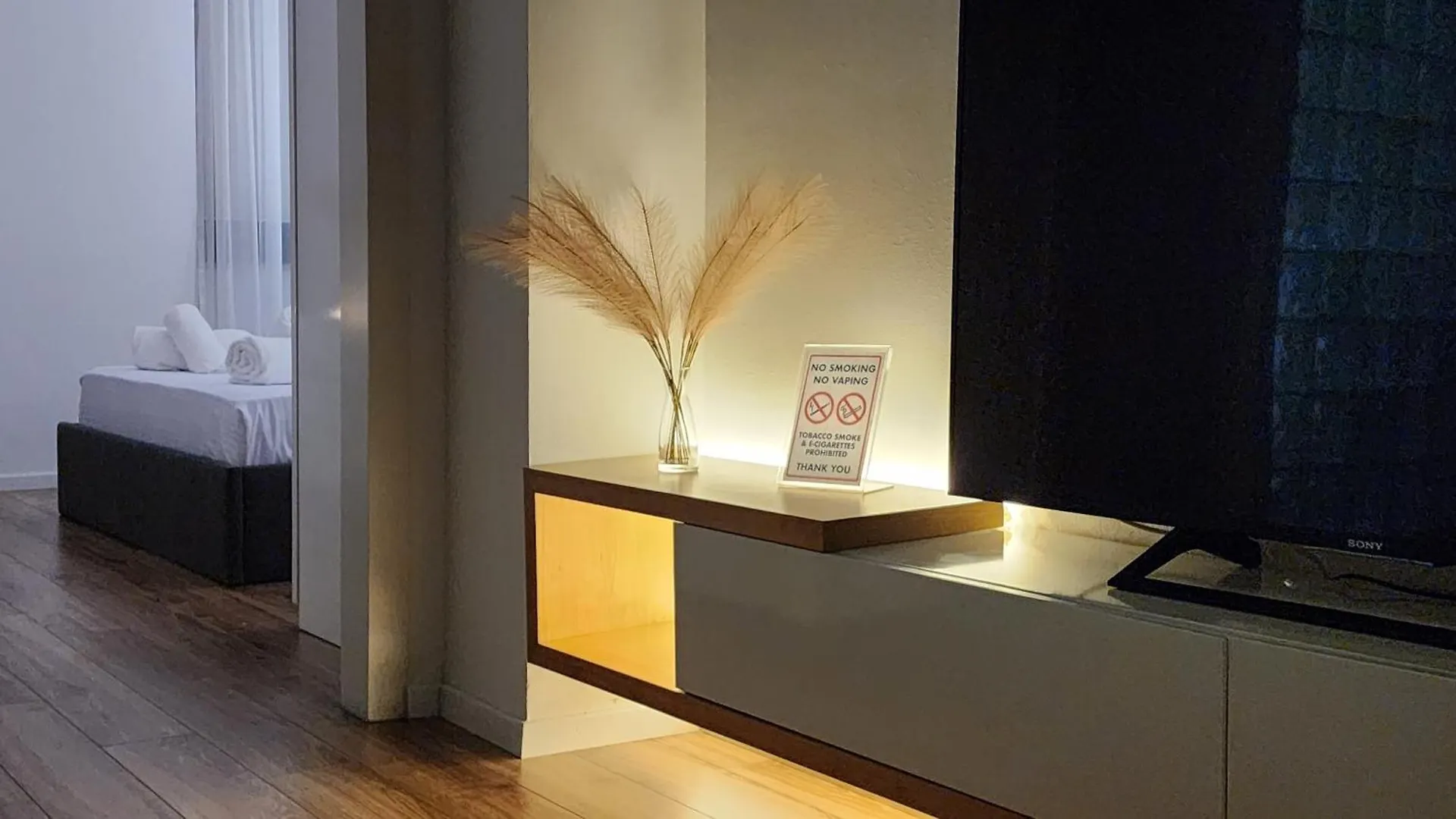 The Snug Retreat - Central Stay Apartment 地拉那